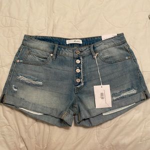 NWT Low rise boyfriend KanCan shorts size 11/29